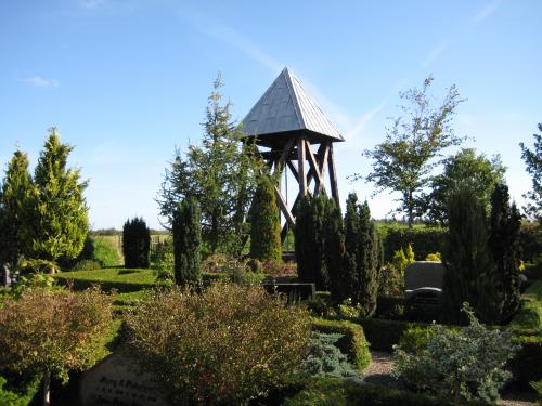 Bur Kirche der Turm