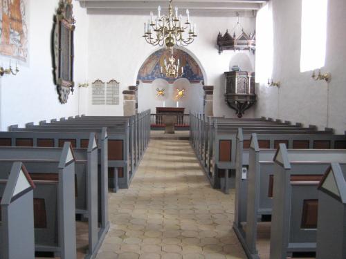 Staby Altar und Kanzel